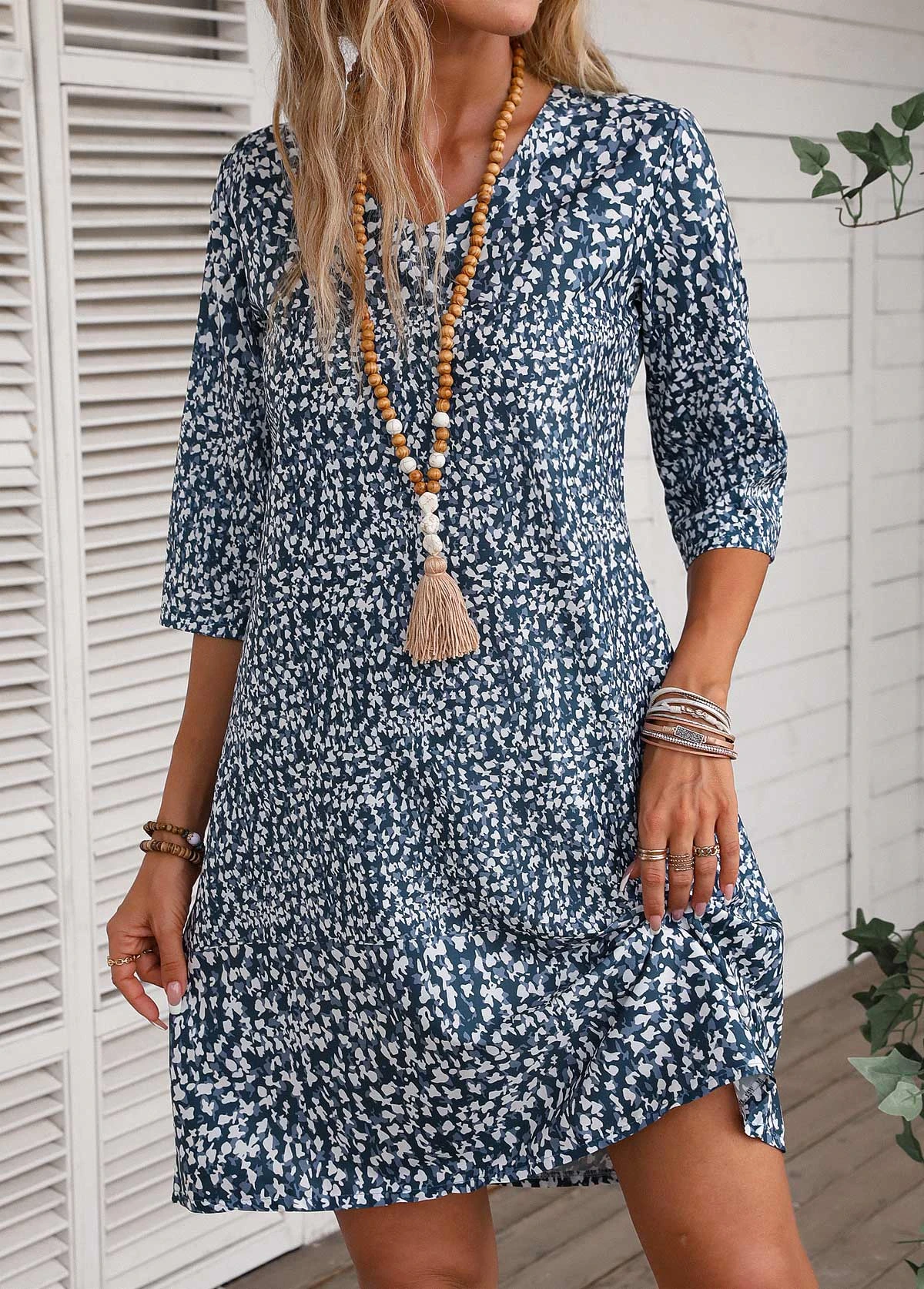 Navy Lightweight Ditsy Floral Print Dress 6 Navy Lightweight Ditsy Floral Print Dress - Image 4